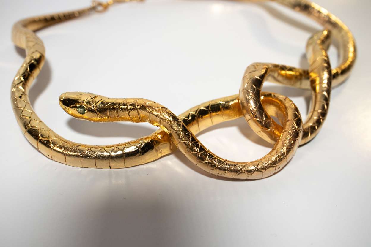 Le Serpent Necklace | The Bow Jewelry
