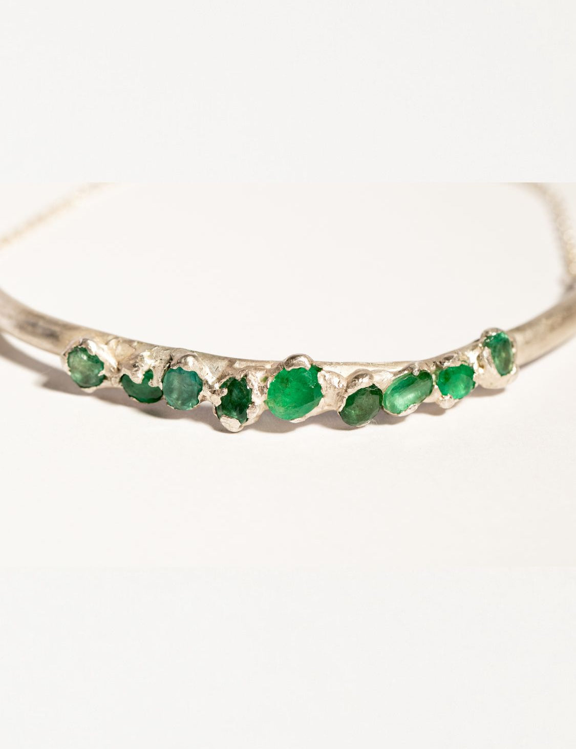 Renewal Emerald Choker sculptural Jewelry | The Bow Jewelry