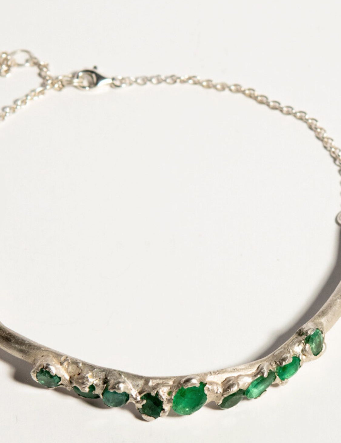 Renewal Emerald Choker sculptural Jewelry | The Bow Jewelry