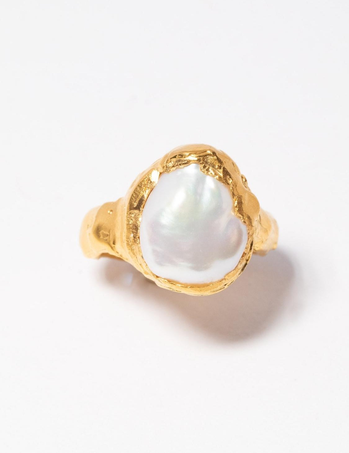 MIni Aurora Peal Ring | The Bow Jewelry