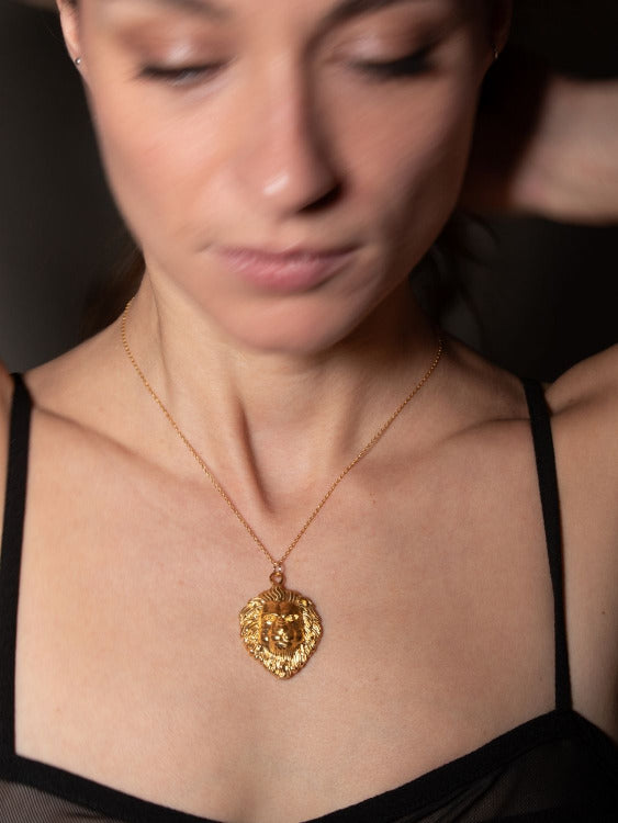 Protector Lion Pendant Gold lion head necklace on model | The Bow Jewelry