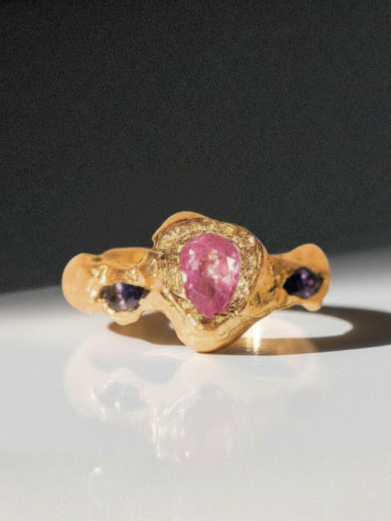 Andromeda Gold plated ring with a pink sapphire and tanzanite gemstones | The Bow Jewelry