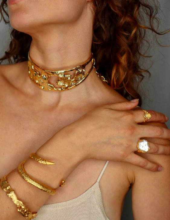 Aurora Pearl Ring sculptural Jewelry | The Bow Jewelry