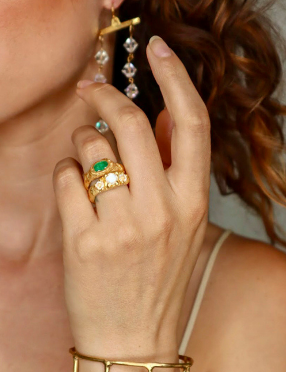 Cleopatra Emerald Ring sculptural Jewelry | The Bow Jewelry