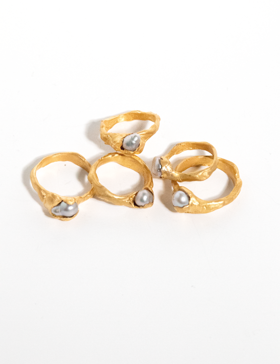Venus Pearl Ring sculptural Jewelry | The Bow Jewelry